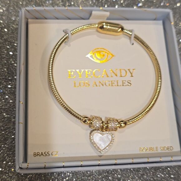 Eye Candy Double-Sided Gold Heart Charm Bracelet - Picture 4 of 6